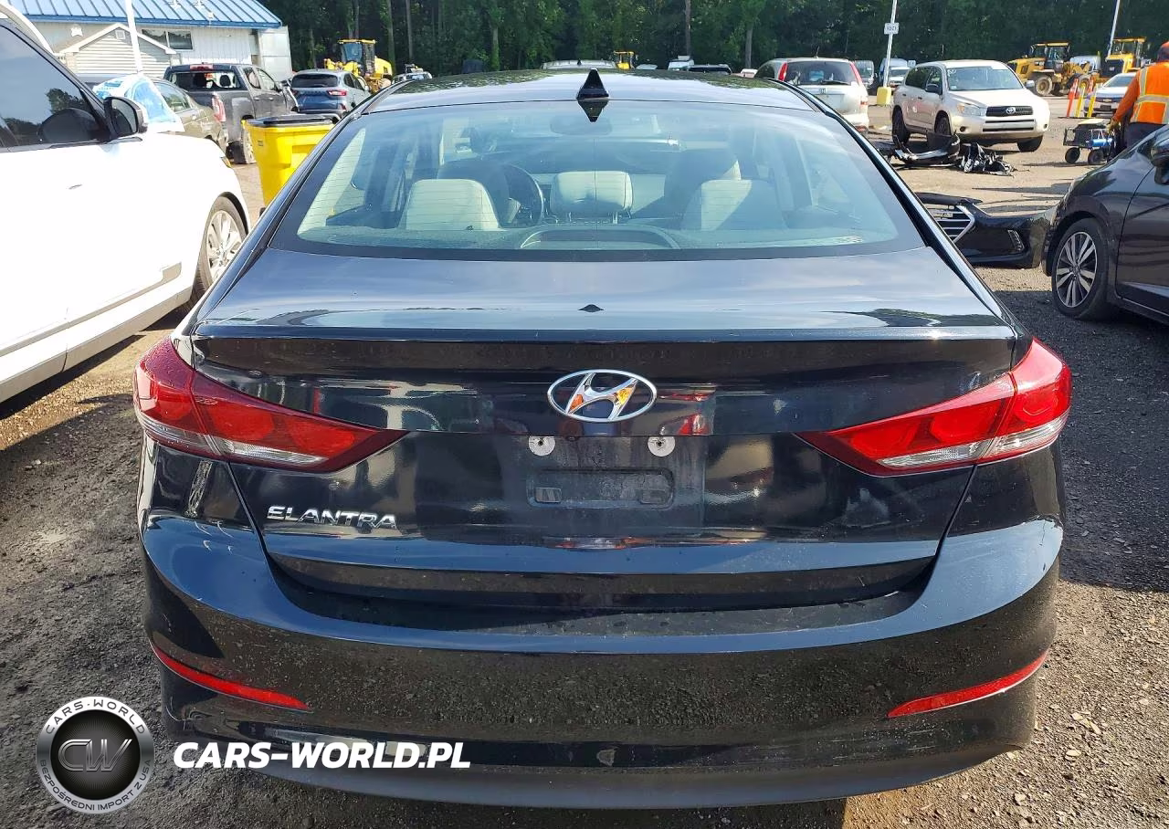 2018 Hyundai Elantra Value Edition VIN:5NPD84LF4JH375590 - 6