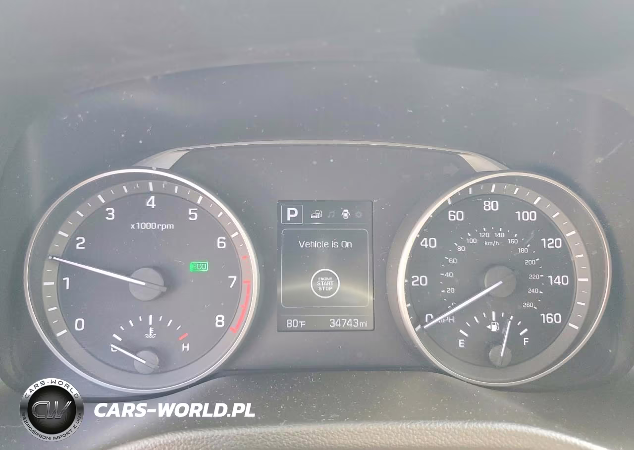 2018 Hyundai Elantra Value Edition VIN:5NPD84LF4JH375590 - 9