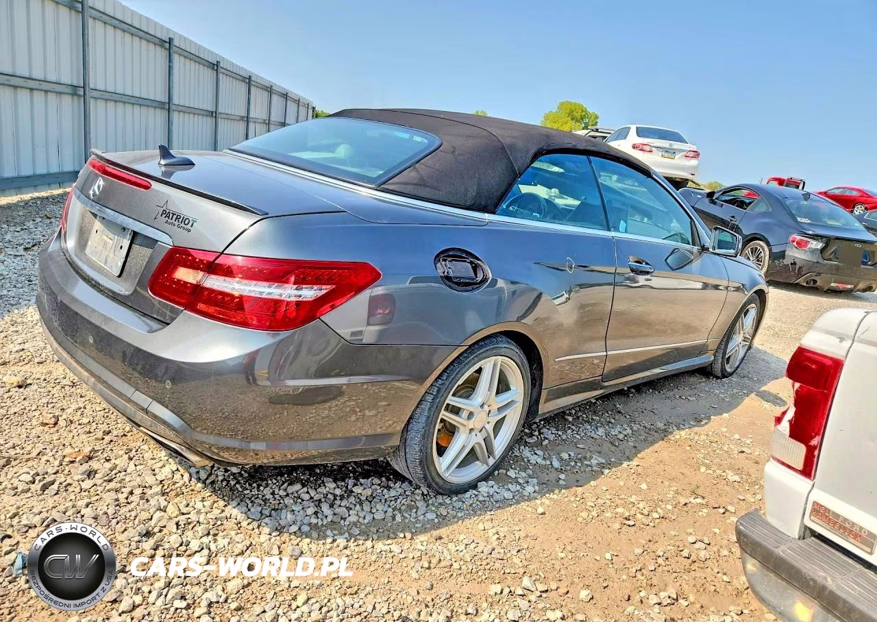 2013 Mercedes-Benz E 550 VIN:WDDKK7DFXDF190683 - 3