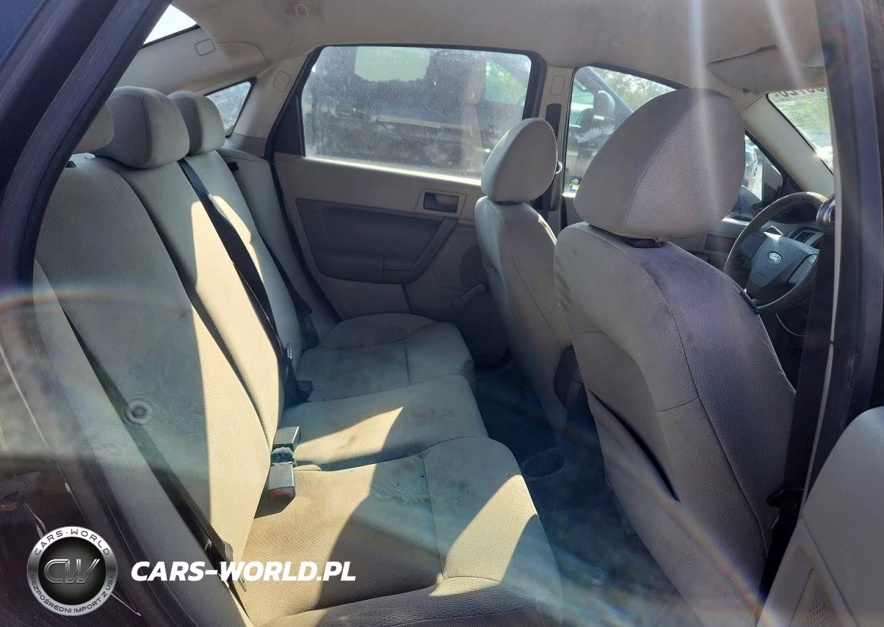 2011 Ford Focus S VIN:1FAHP3EN2BW145020 - 11