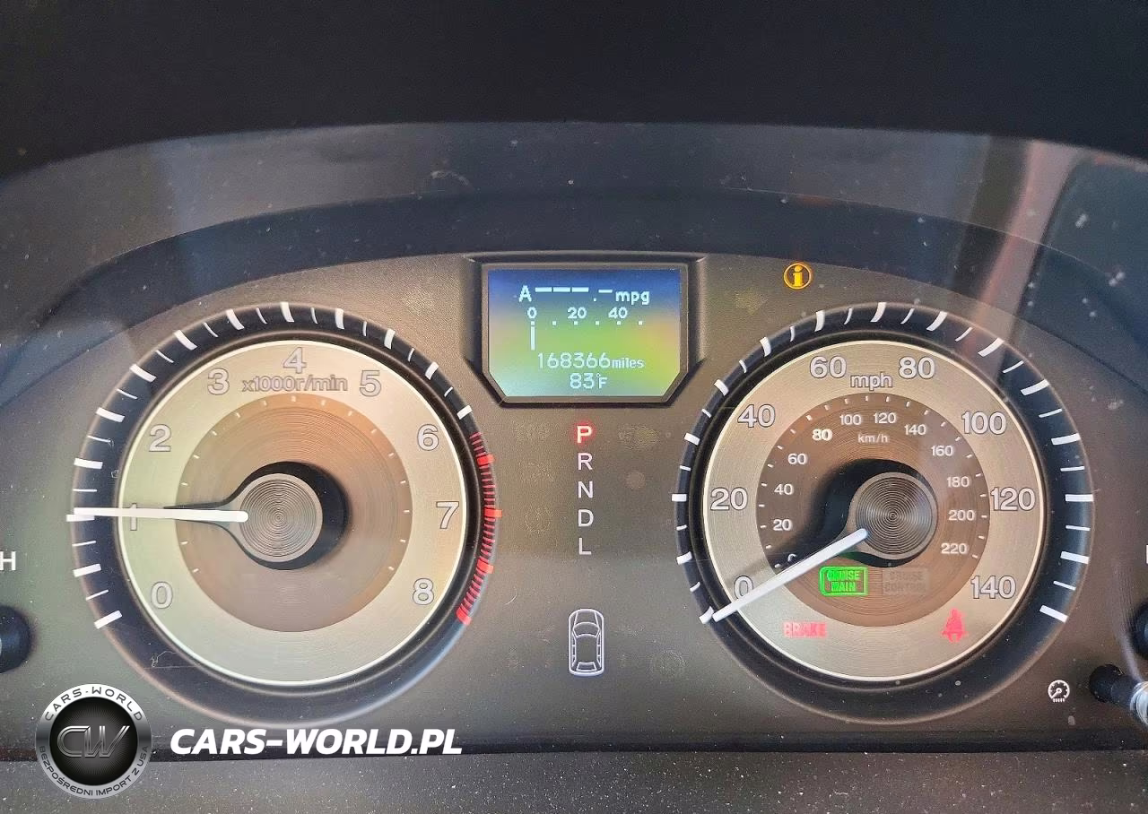 2015 Honda Odyssey Touring VIN:5FNRL5H91FB037244 - 9