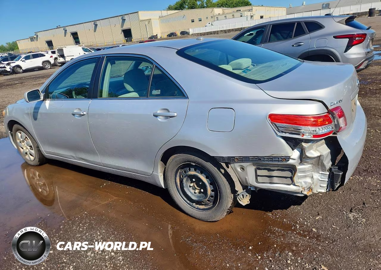 2010 Toyota Camry Le VIN:4T1BF3EK3AU025340 - 2