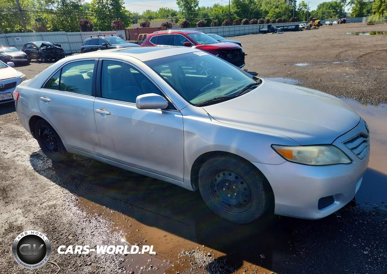 2010 Toyota Camry Le VIN:4T1BF3EK3AU025340 - 4