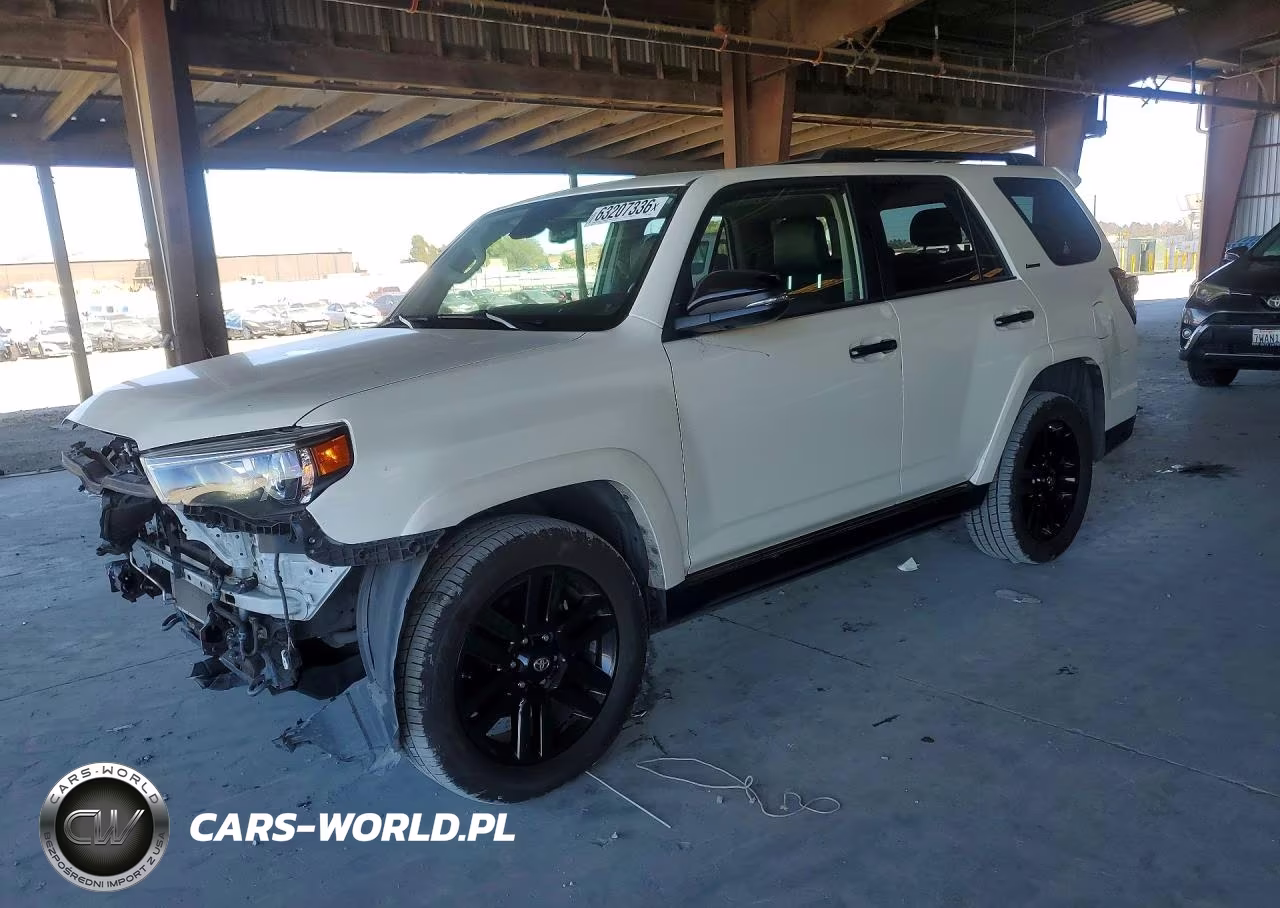 2021 Toyota 4Runner Nightshade Edition – zdjęcie 1 z 14
