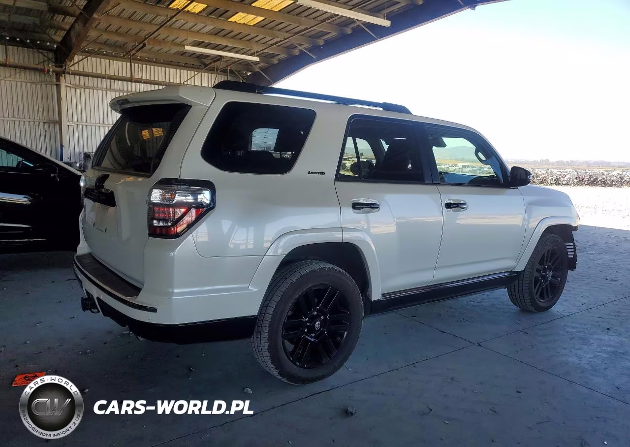 2021 Toyota 4Runner Nightshade Edition VIN:JTEJU5JR8M5853026 - 3