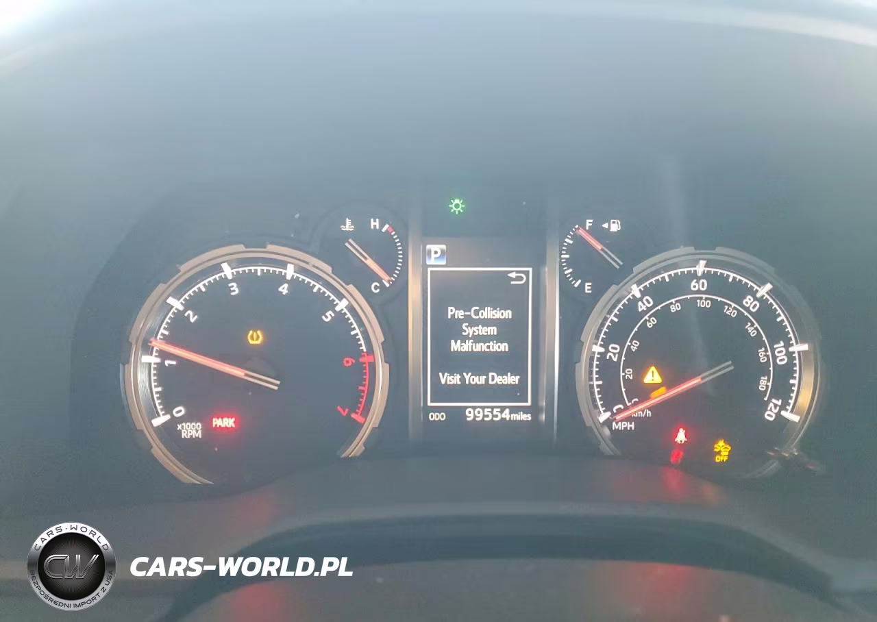 2021 Toyota 4Runner Nightshade Edition VIN:JTEJU5JR8M5853026 - 9