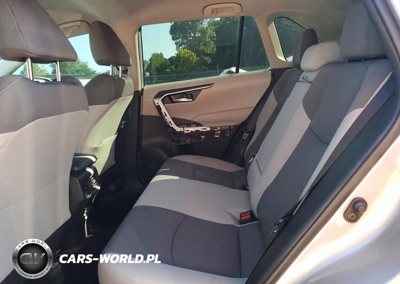 2021 Toyota Rav4 Xle VIN:2T3W1RFV7MC162614 - 11