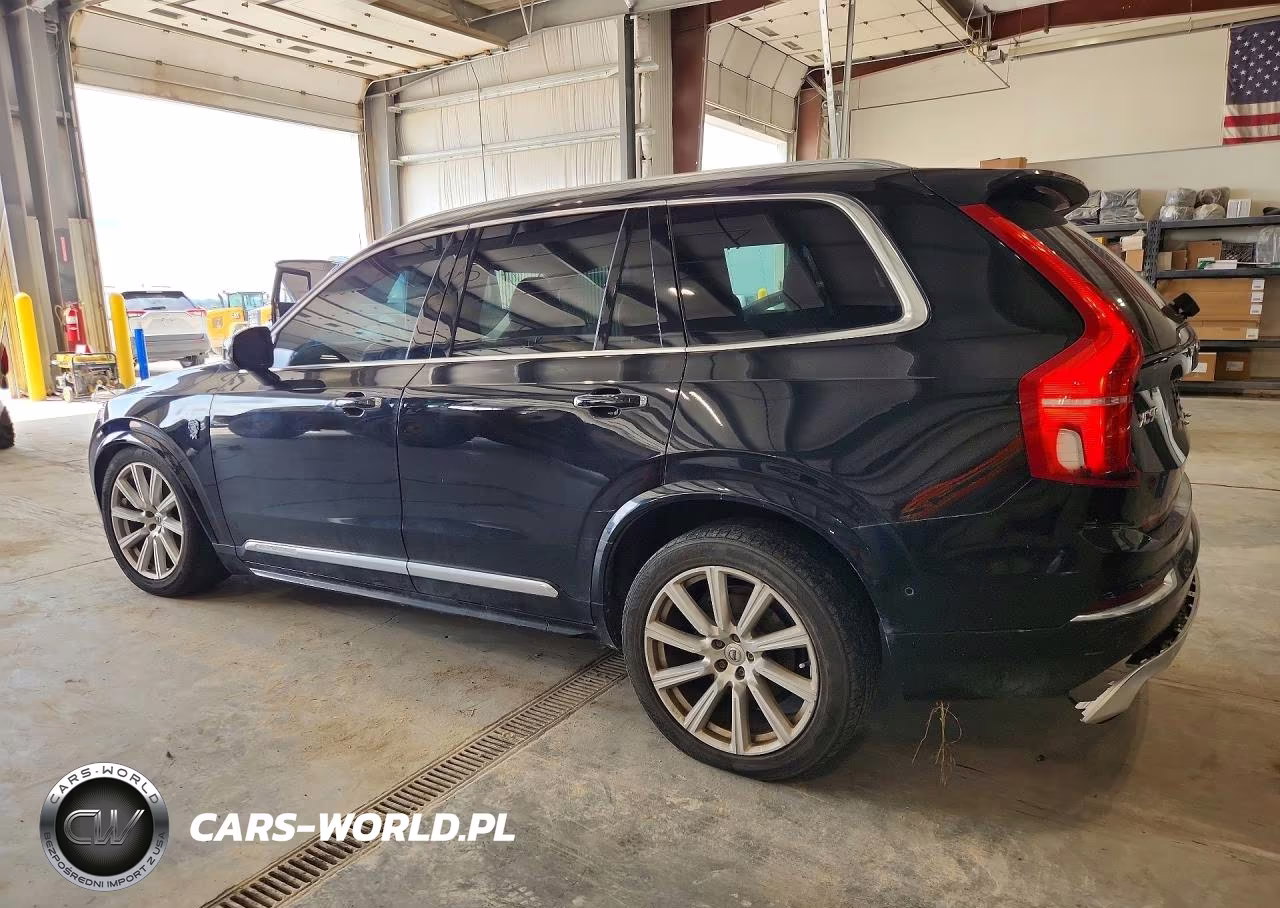 2016 Volvo Xc90 T6 VIN:YV4A22PL7G1066055 - 2