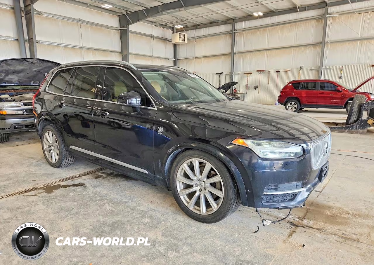 2016 Volvo Xc90 T6 VIN:YV4A22PL7G1066055 - 4