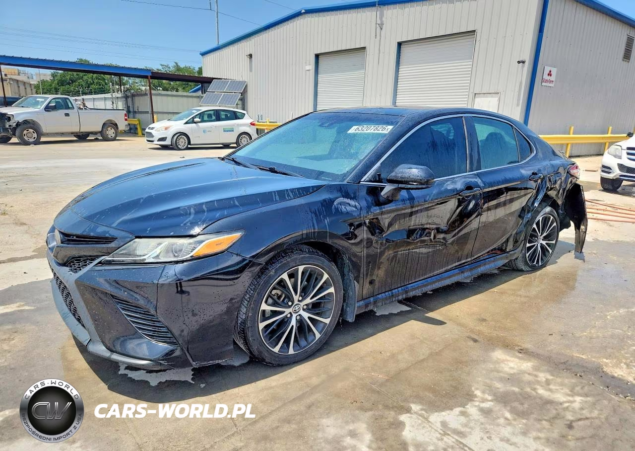 2020 Toyota Camry Se