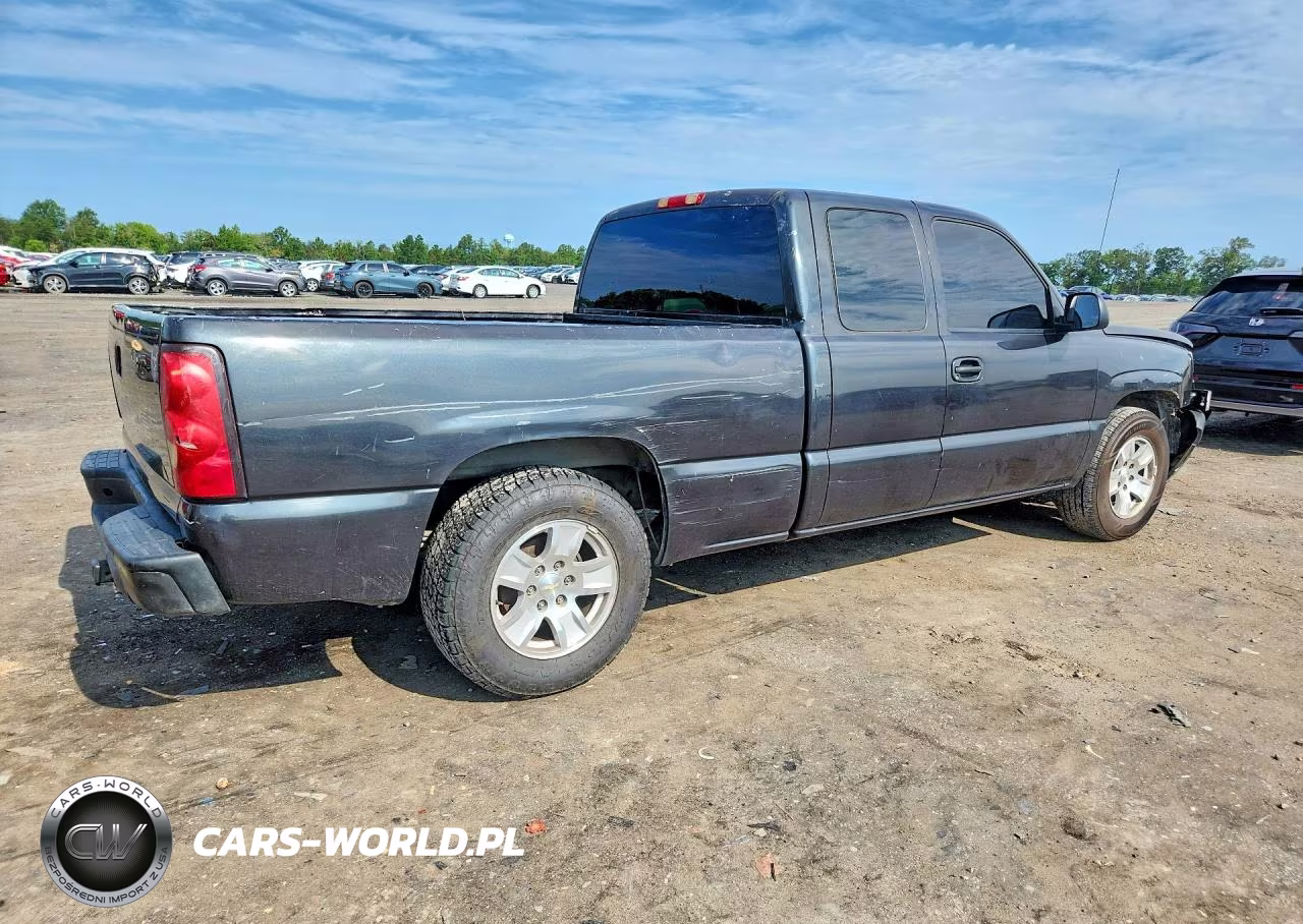 2005 Chevrolet Silverado C1500 VIN:1GCEC19XX5Z214712 - 3