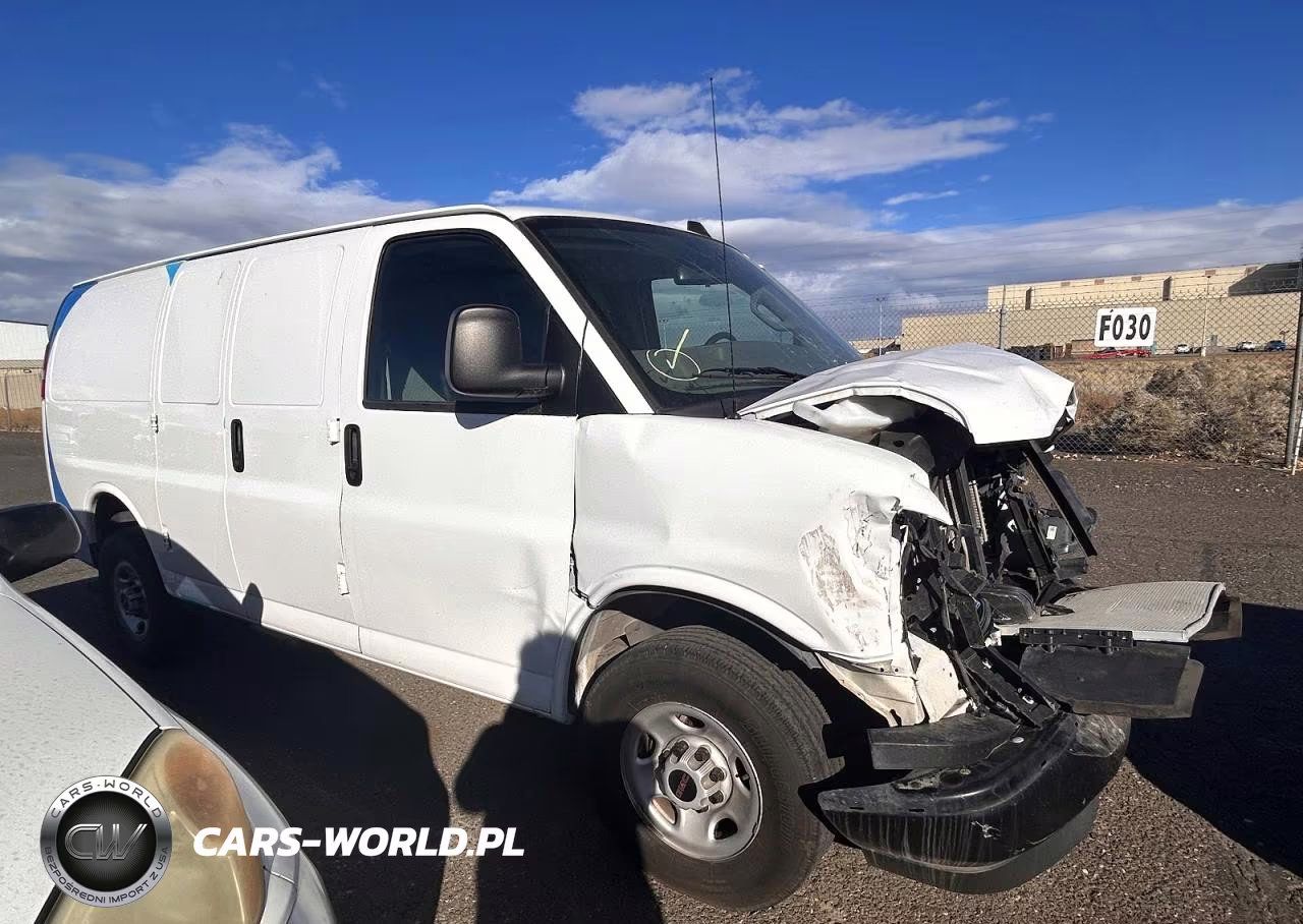 2022 GMC Savana 2500 Cargo Delivery Van VIN:1GTW7AFP8N1263404 - 4