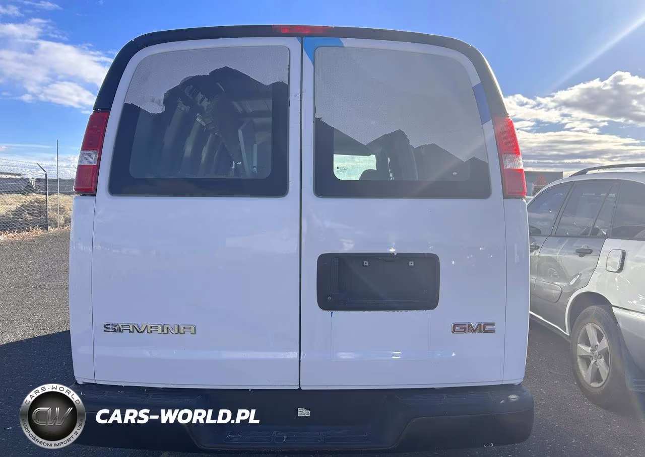 2022 GMC Savana 2500 Cargo Delivery Van VIN:1GTW7AFP8N1263404 - 6