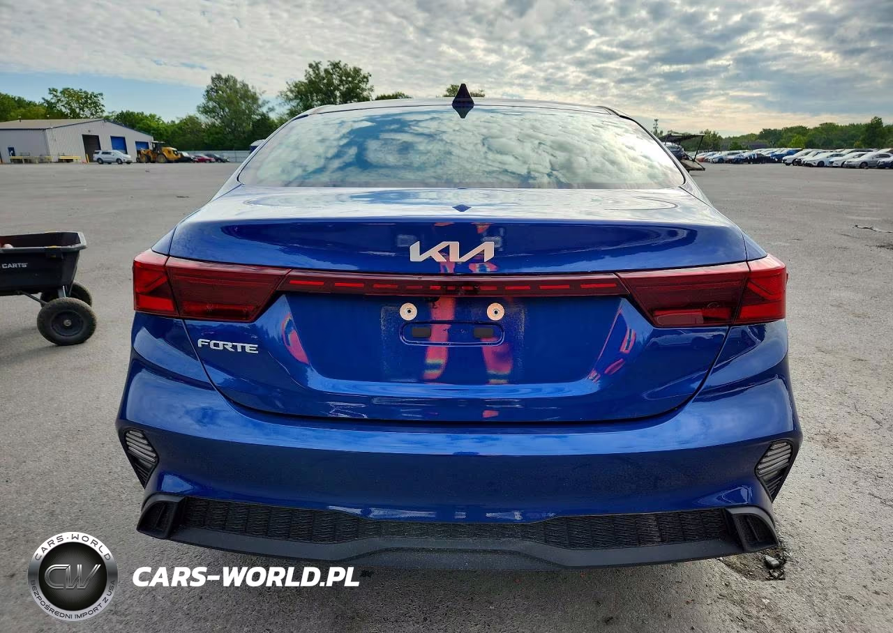 2023 Kia Forte Lxs VIN:3KPF24AD9PE661802 - 6