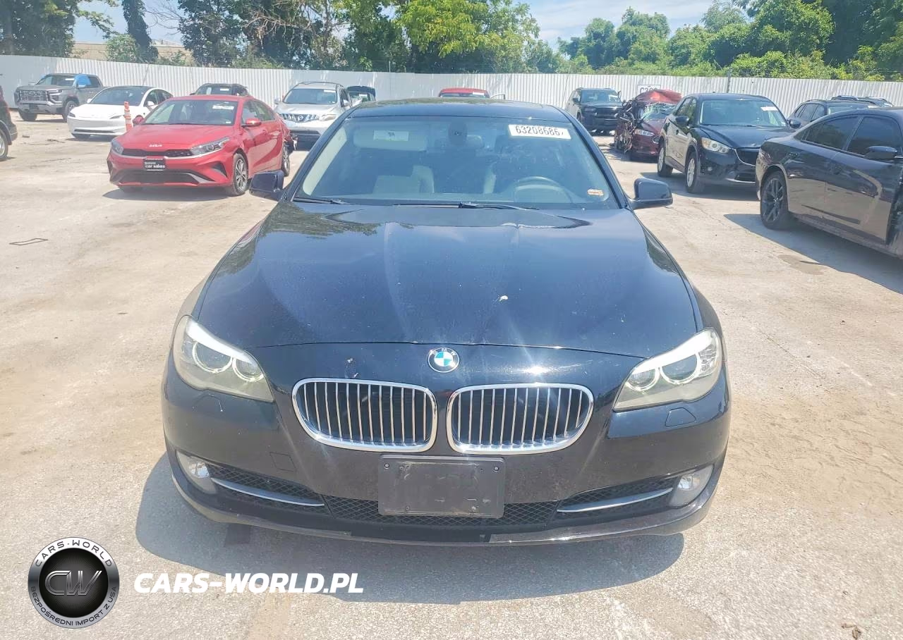 2012 BMW 528 Xi VIN:WBAXH5C57CDW09608 - 5