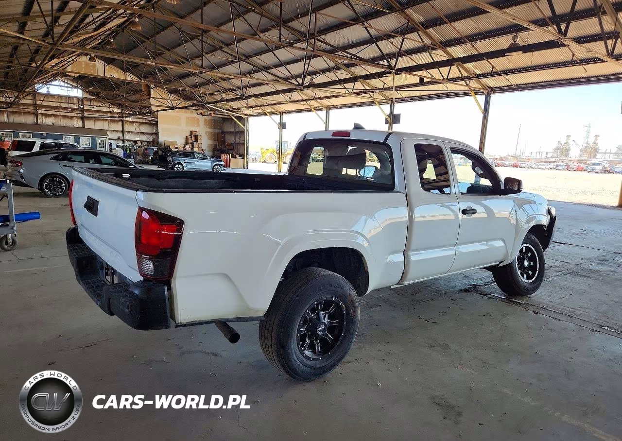 2019 Toyota Tacoma Sr VIN:5TFRX5GN3KX145755 - 3