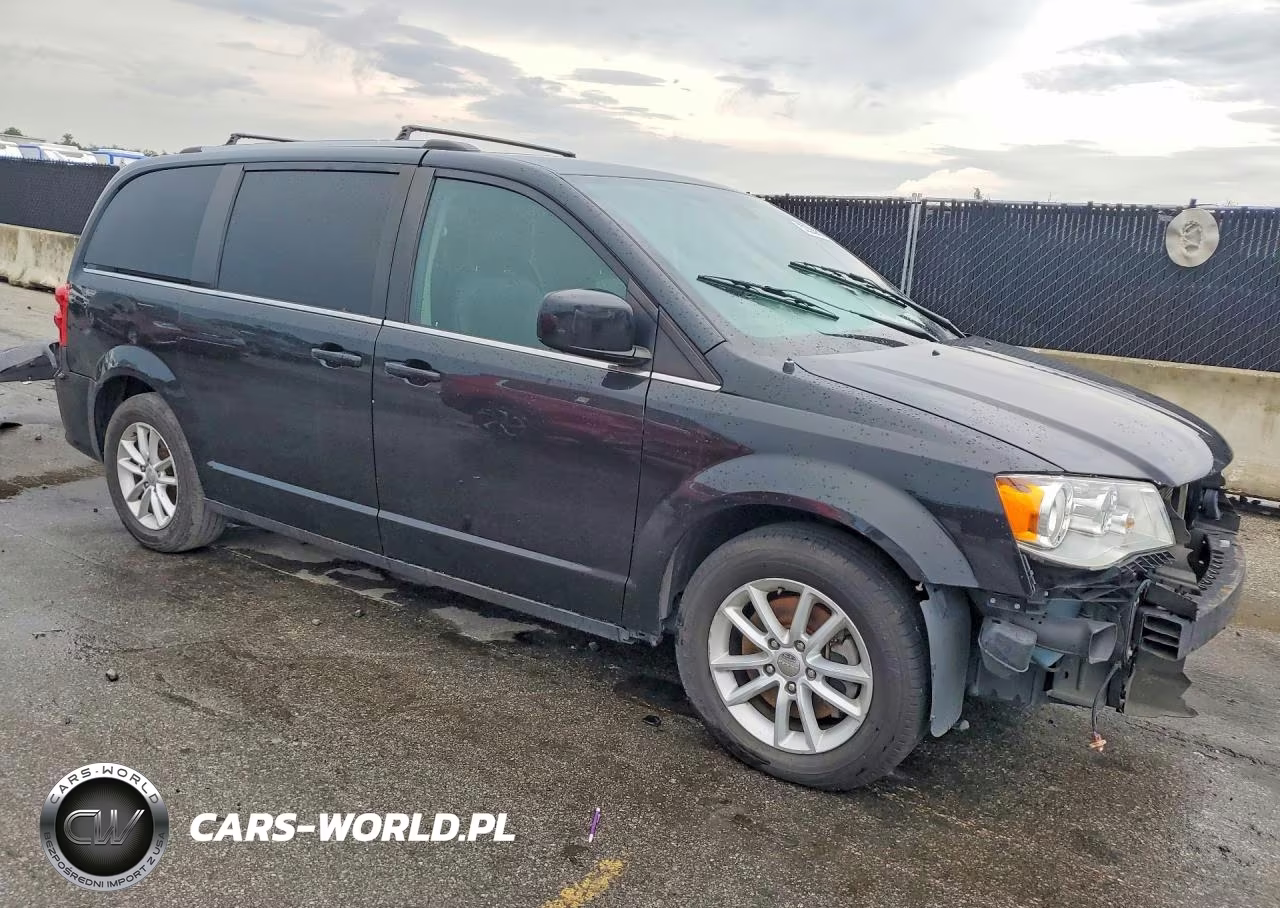 2019 Dodge Grand Caravan Sxt VIN:2C4RDGCG9KR726493 - 4
