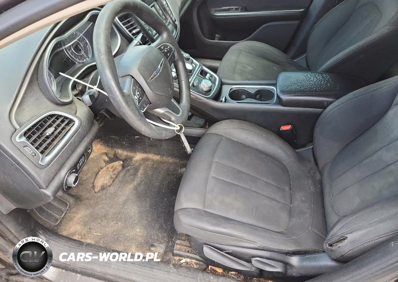 2016 Chrysler 200 Limited VIN:1C3CCCAB0GN101742 - 7