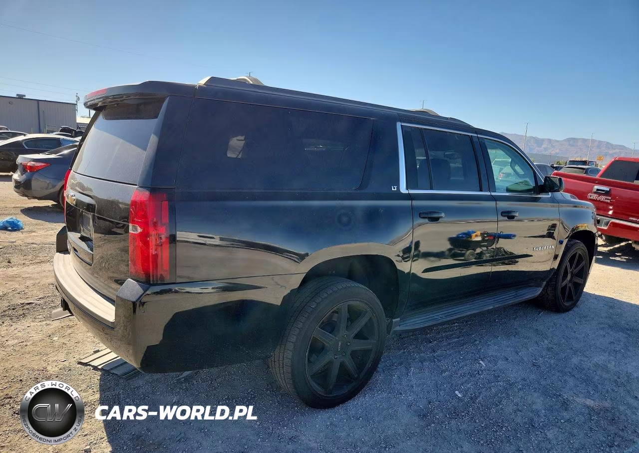 2017 CHEVROLET SUBURBAN C C1500 LT VIN:1GNSCHKC7HR236682 - 3