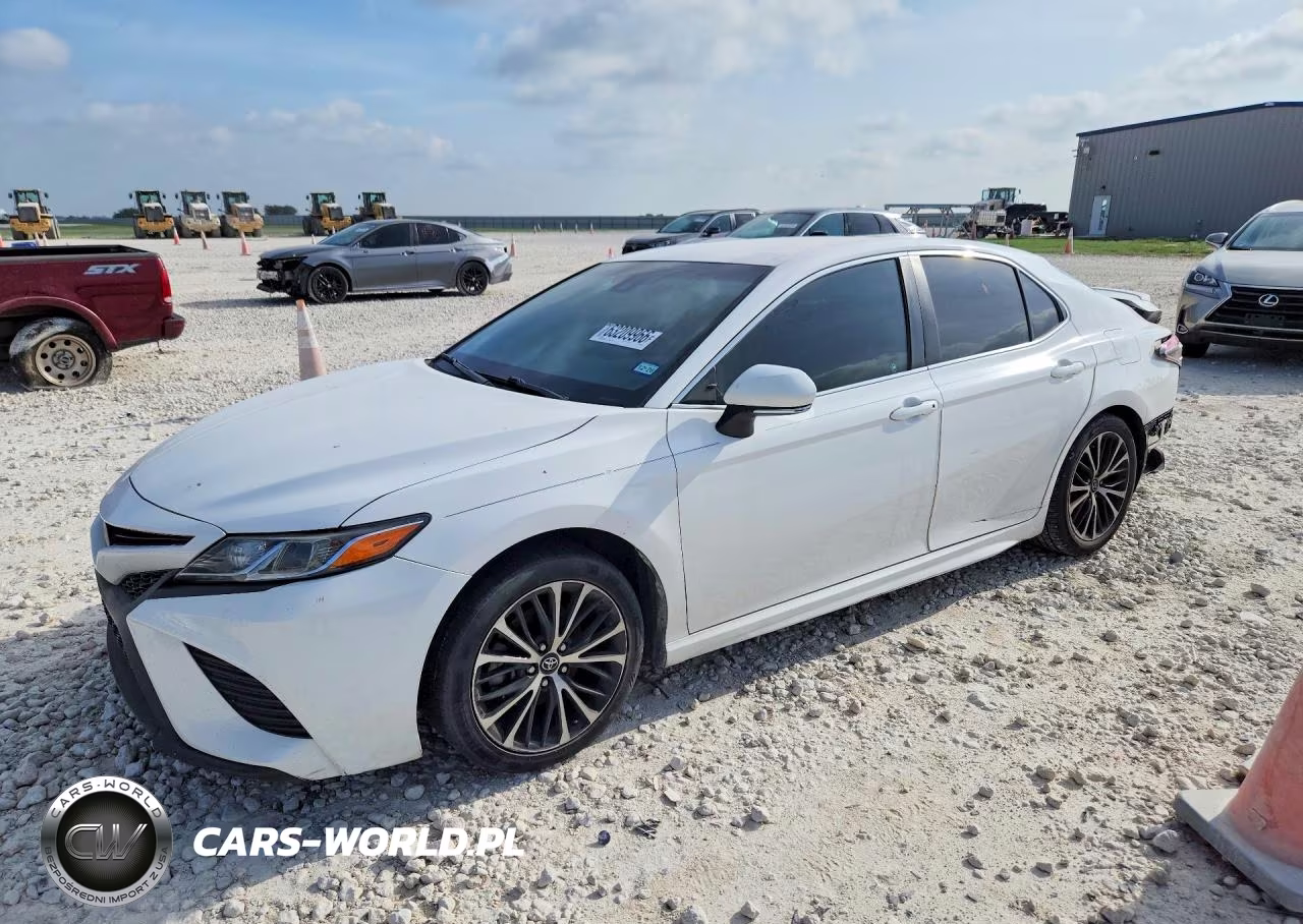 2018 Toyota Camry Se – zdjęcie 1 z 12