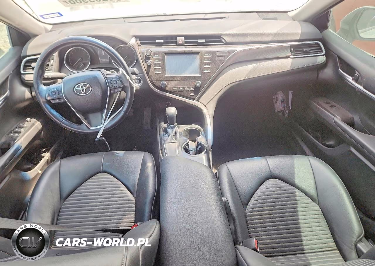 2018 Toyota Camry Se VIN:4T1B11HK7JU062311 - 8