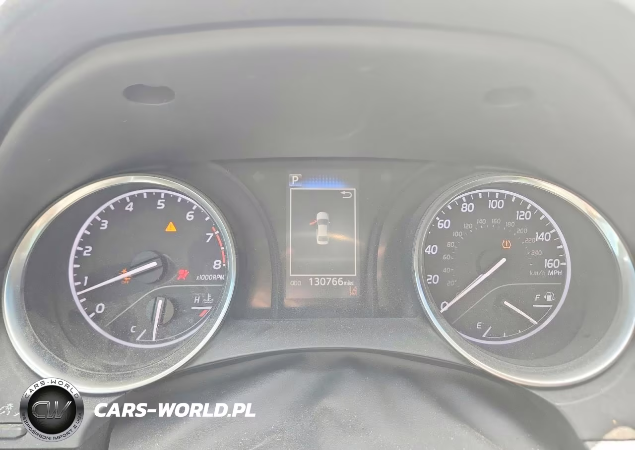 2018 Toyota Camry Se VIN:4T1B11HK7JU062311 - 9