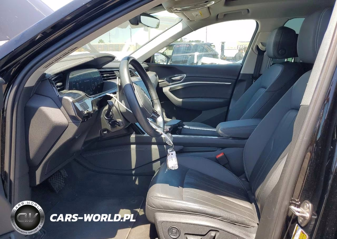 2021 Audi E-Tron Premium VIN:WA1AAAGE1MB022022 - 7