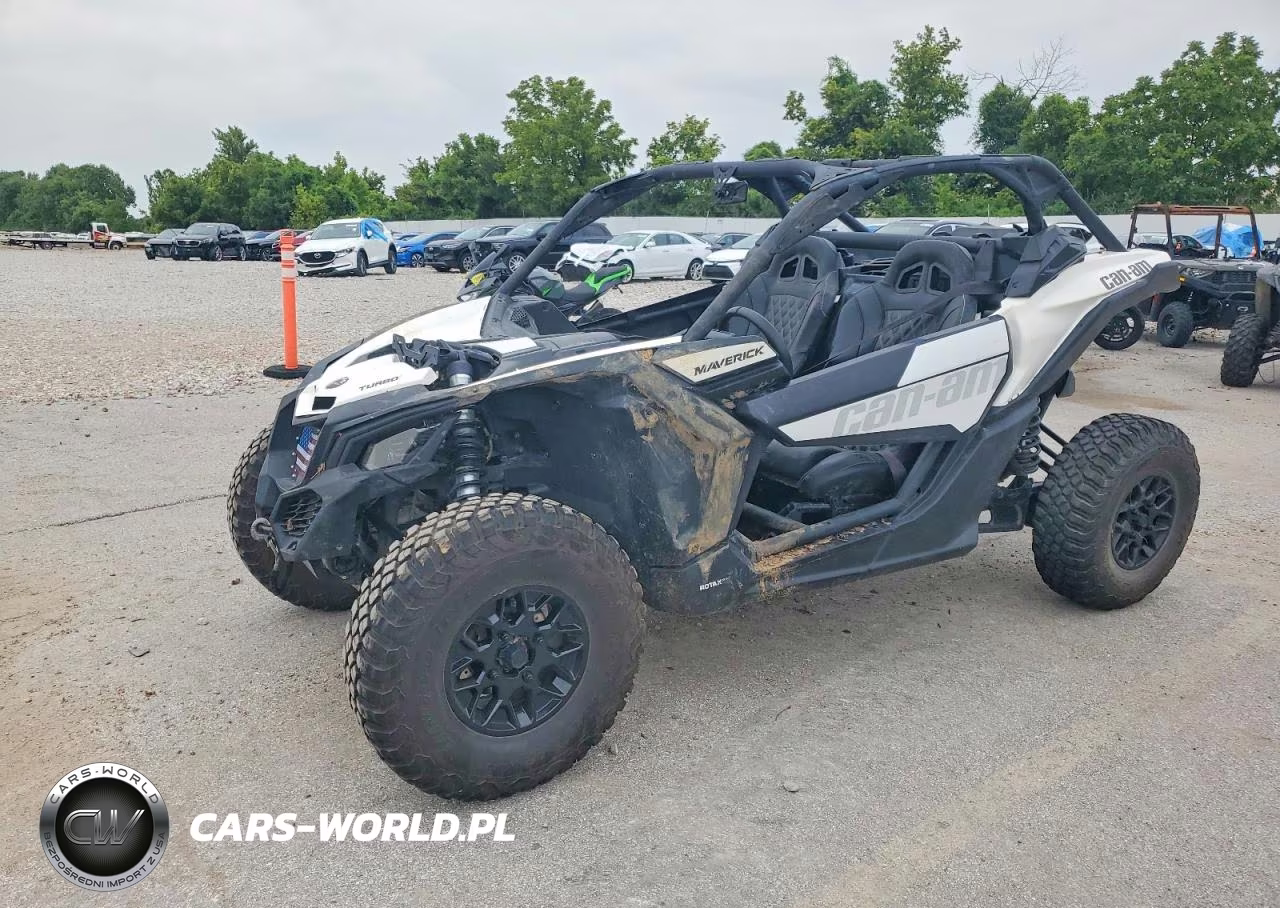 2020 Can-Am Maverick X3 Utility Vehicle VIN:3JBVGAY47LK000401 - 2