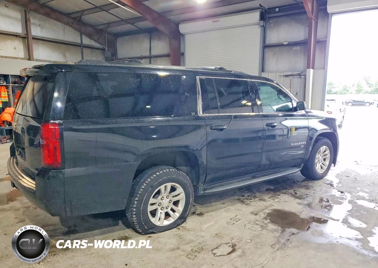 2017 Chevrolet Suburban C1500 Lt VIN:1GNSCHKC3HR165271 - 3