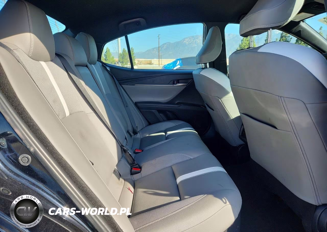 2026 Toyota Camry Se VIN:4T1DAACK4TU730665 - 10