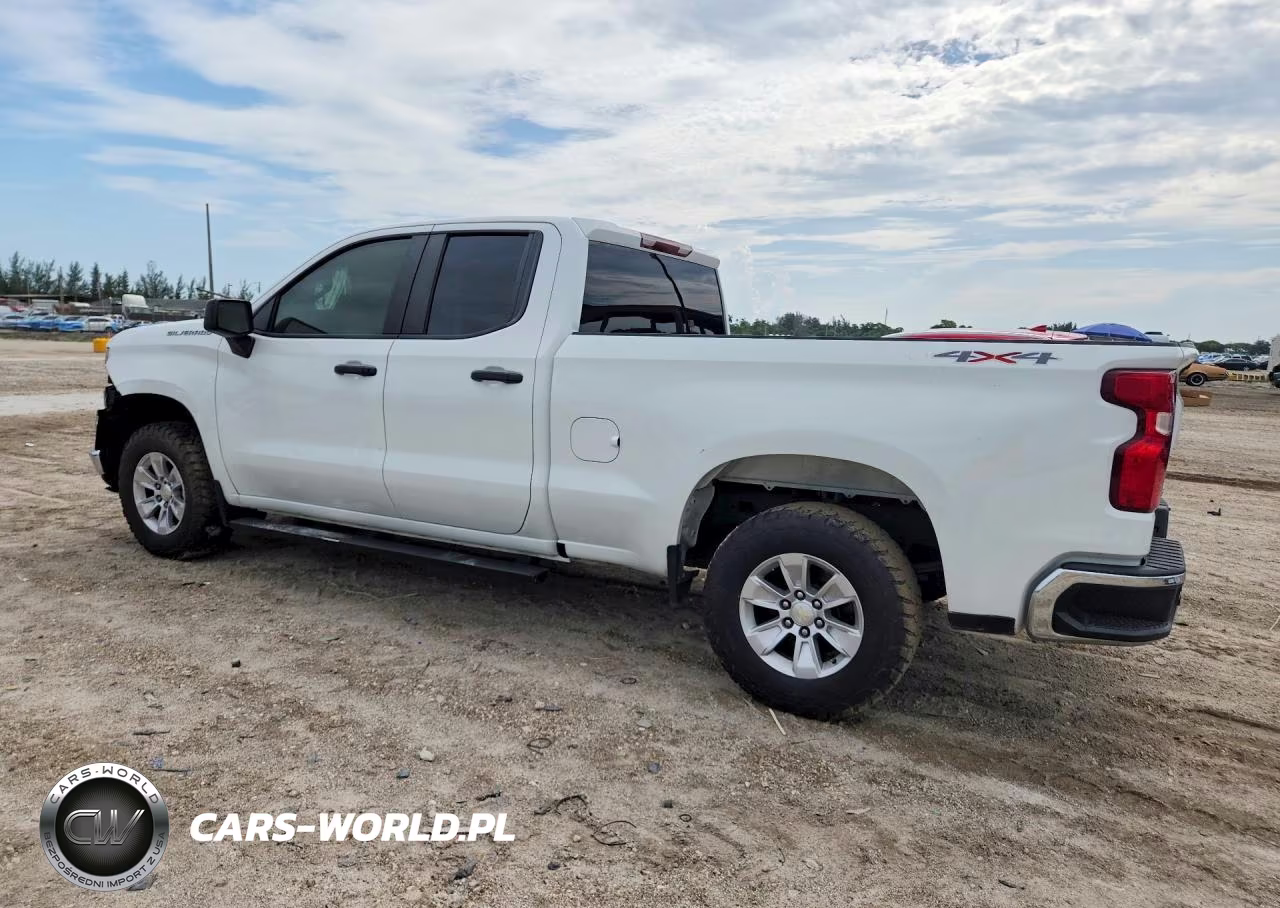 2021 Chevrolet Silverado K1500 VIN:1GCRYAEH6MZ301927 - 2