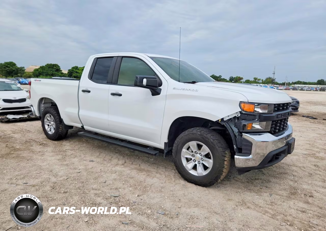 2021 Chevrolet Silverado K1500 VIN:1GCRYAEH6MZ301927 - 4