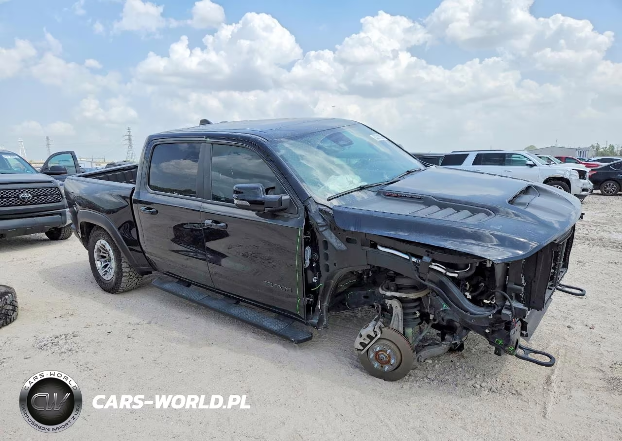 2025 Ram 1500 Rho VIN:1C6SRFUP3SN650236 - 4