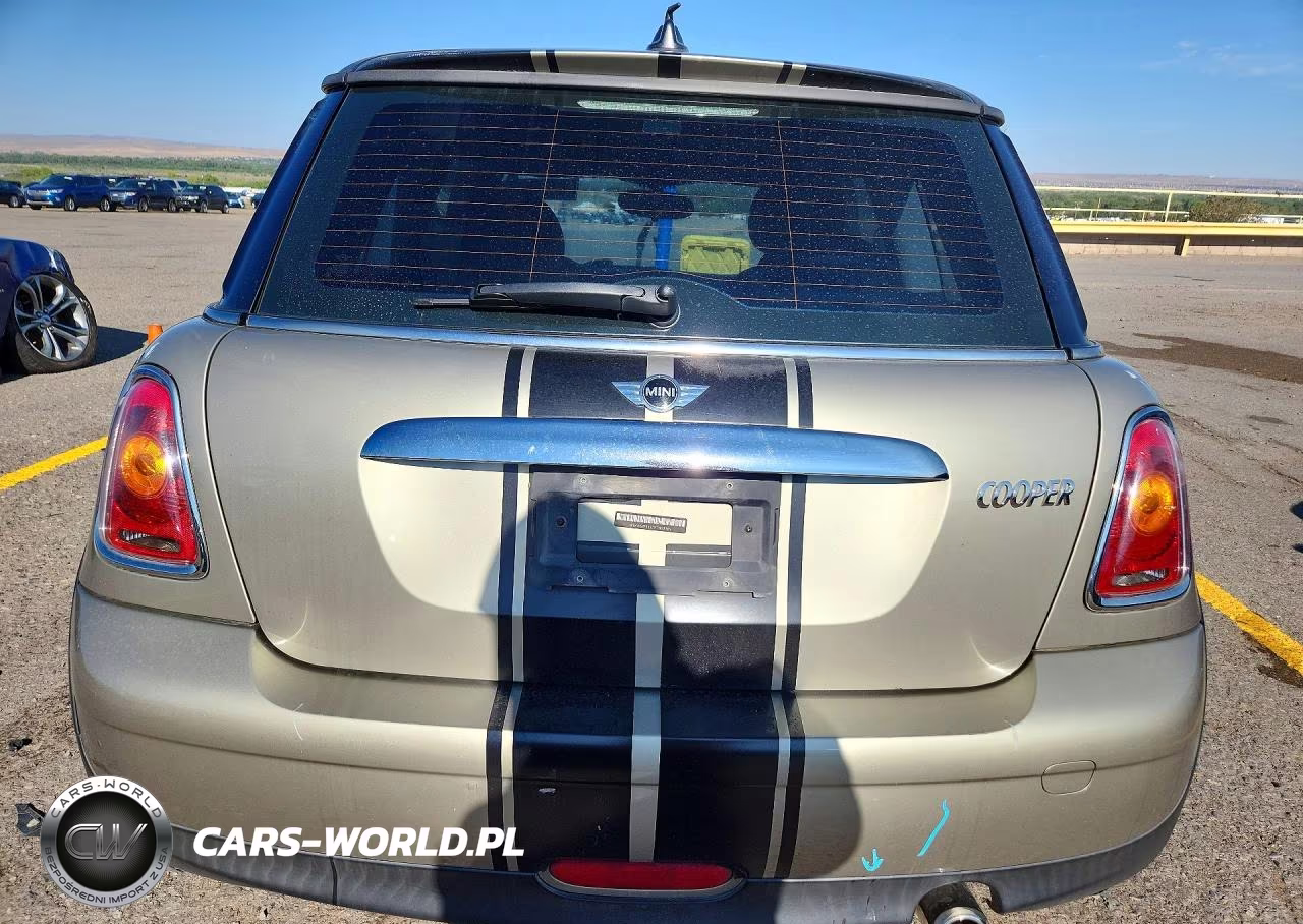 2009 Mini Cooper VIN:WMWMF33579TW78309 - 6
