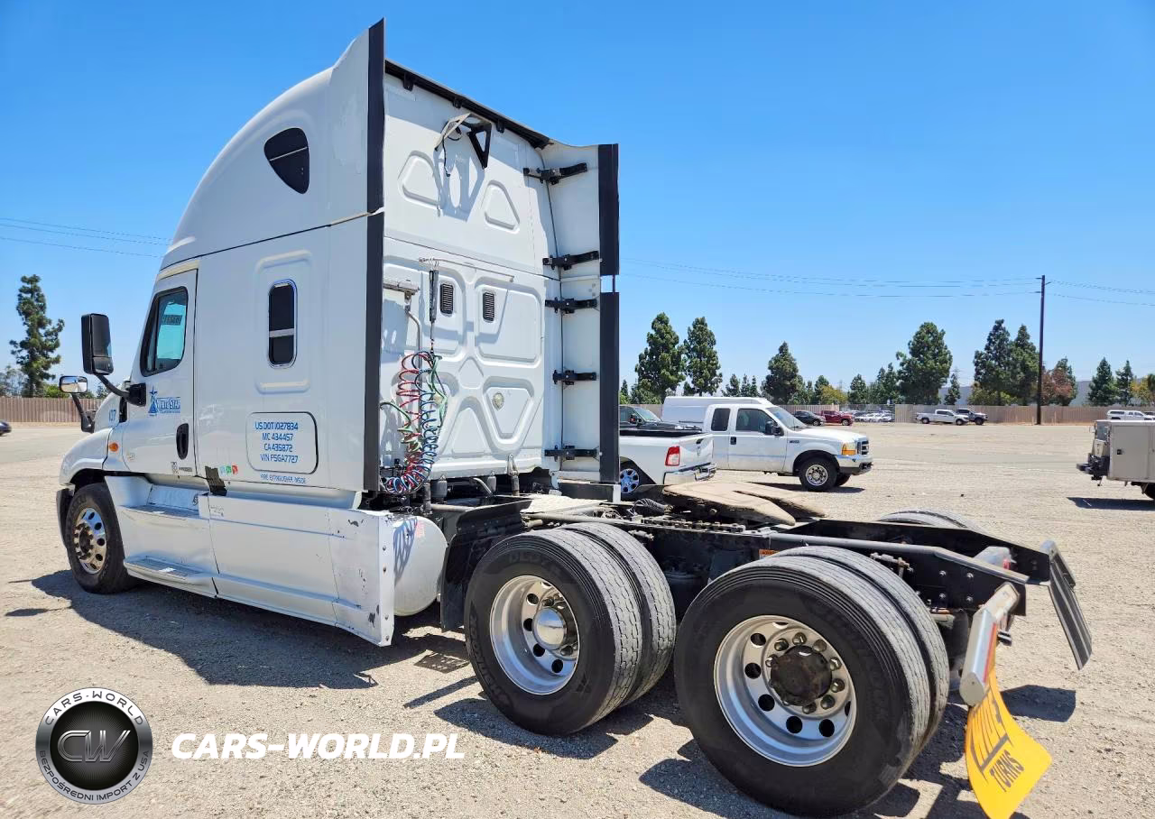2015 Freightliner Cascadia 125 VIN:3AKJGLD5XFSGA7727 - 2