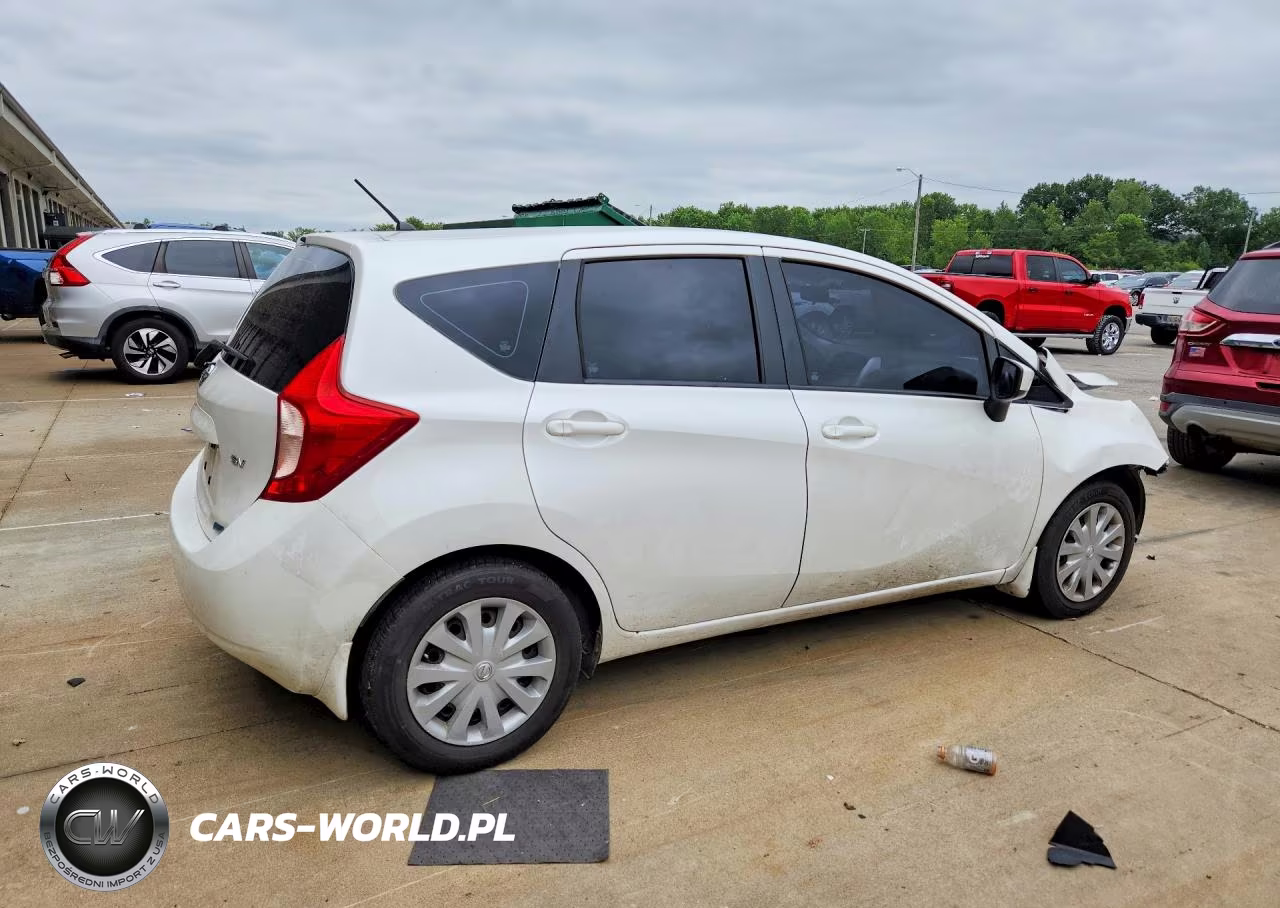 2015 Nissan Versa Note Sv VIN:3N1CE2CP8FL361476 - 3