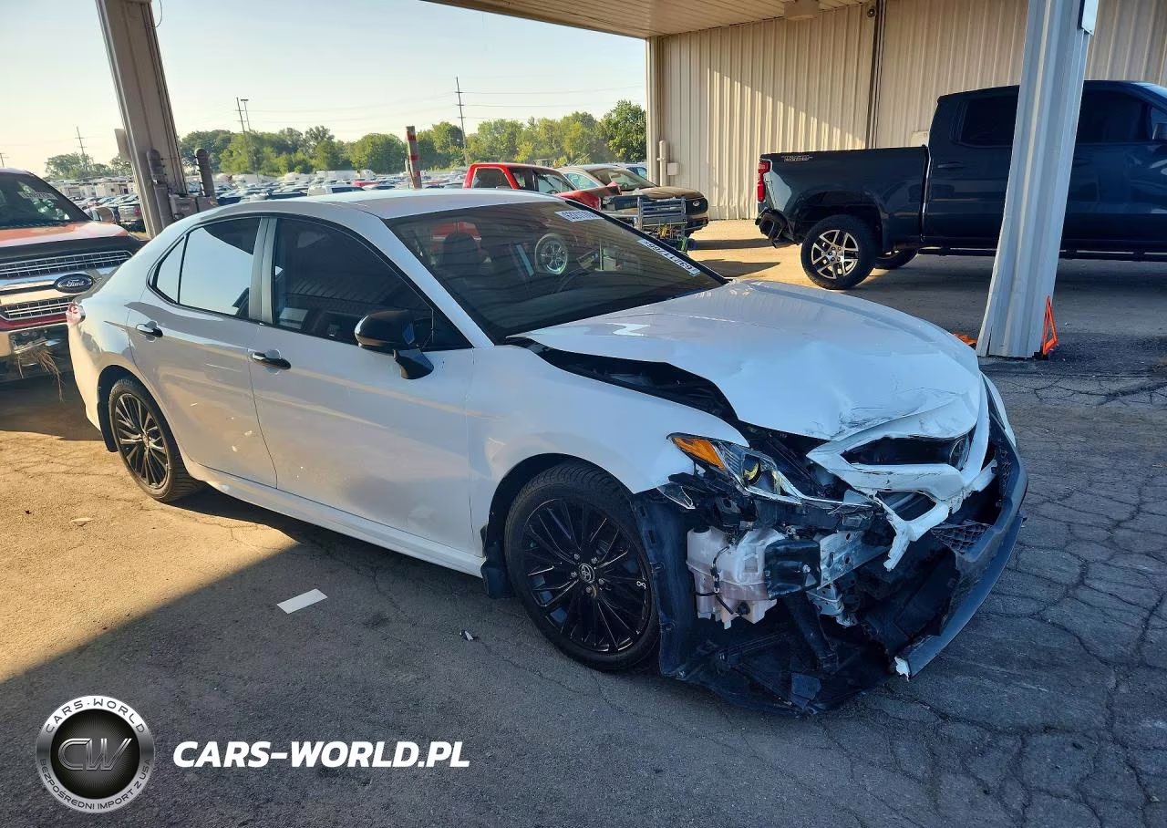2020 Toyota Camry Se Nightshade VIN:4T1G11AK6LU367057 - 4