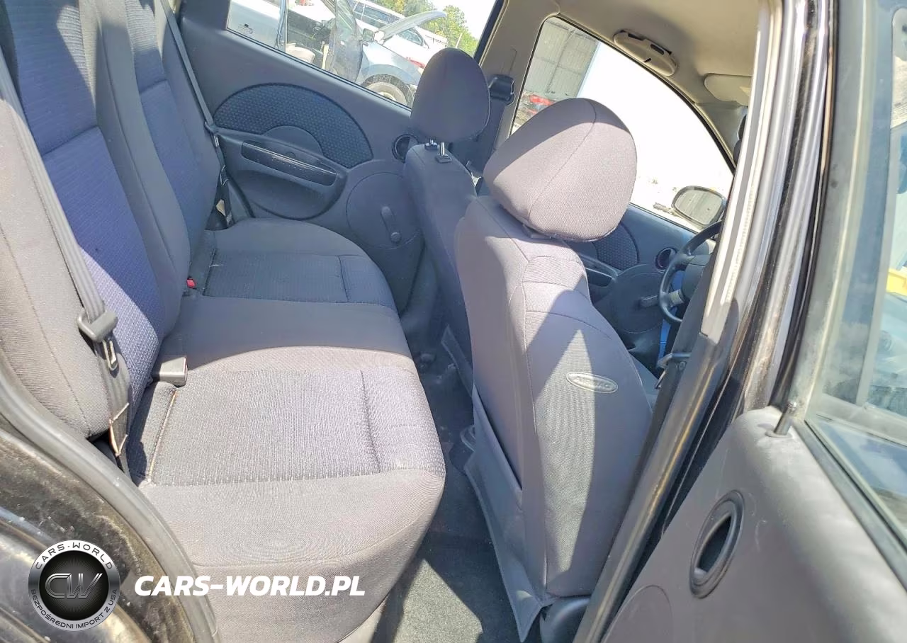 2006 Chevrolet Aveo Base VIN:KL1TD56636B596705 - 10