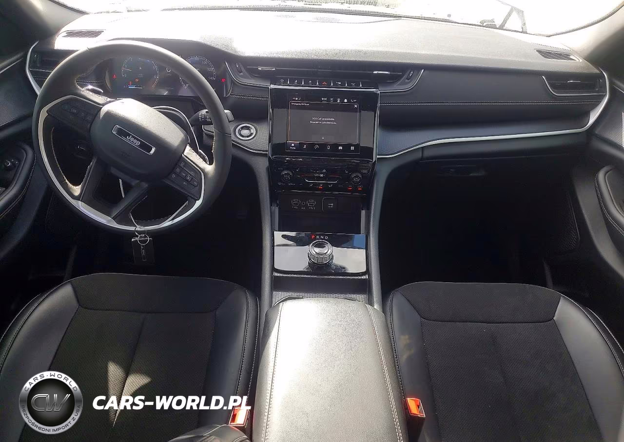 2025 Jeep Grand Cherokee Laredo VIN:1C4RJHAG4SC303881 - 8