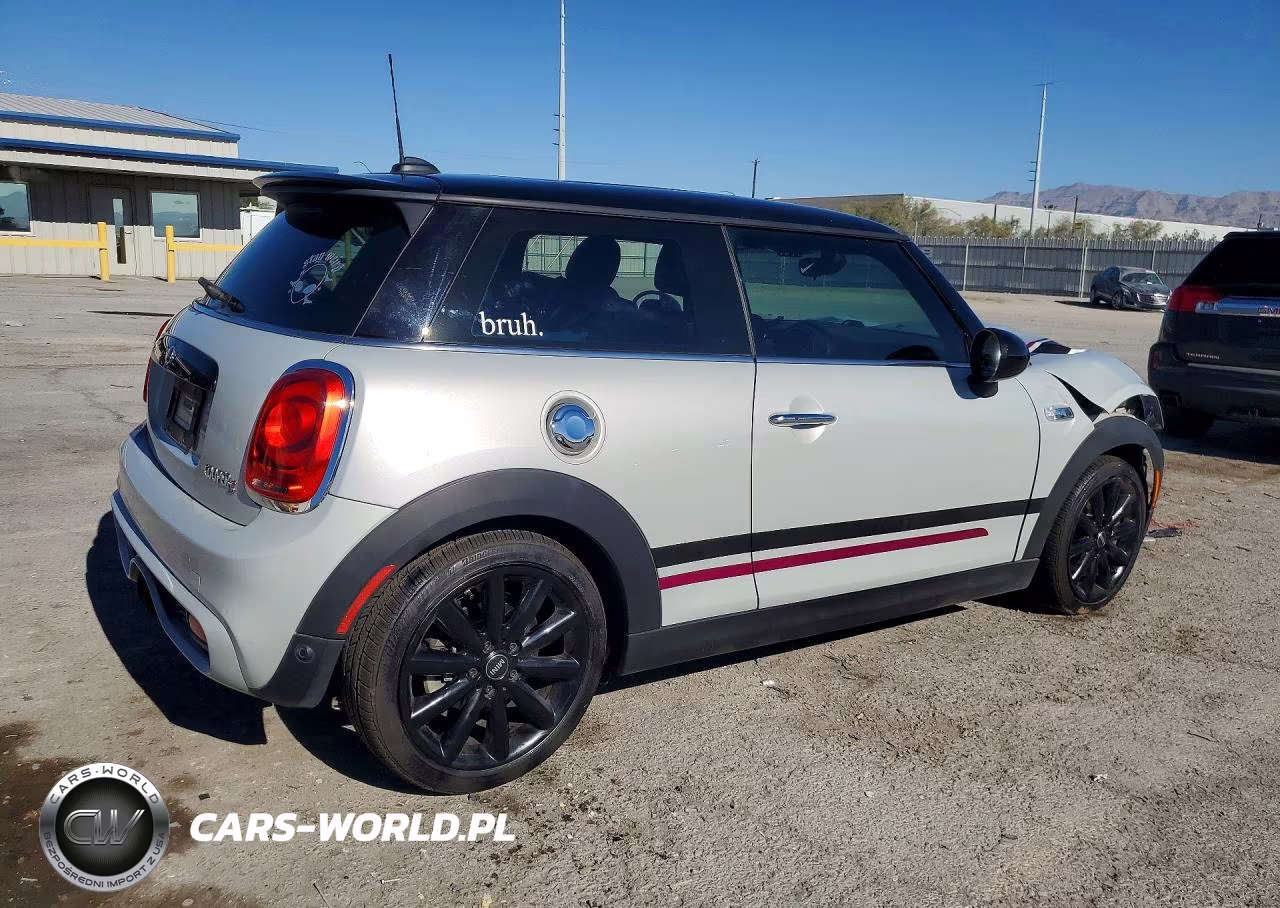 2016 Mini Cooper S VIN:WMWXP7C50G2A42564 - 3