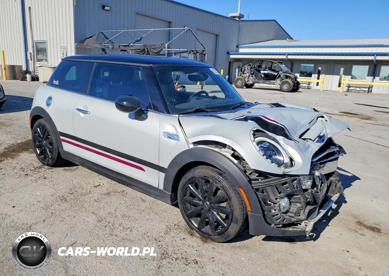2016 Mini Cooper S VIN:WMWXP7C50G2A42564 - 4
