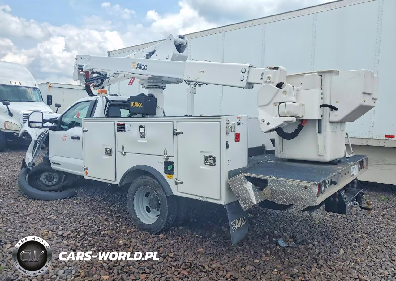 2023 Ford F550 Super Duty Bucket Truck VIN:1FDUF5HT6PDA10011 - 2