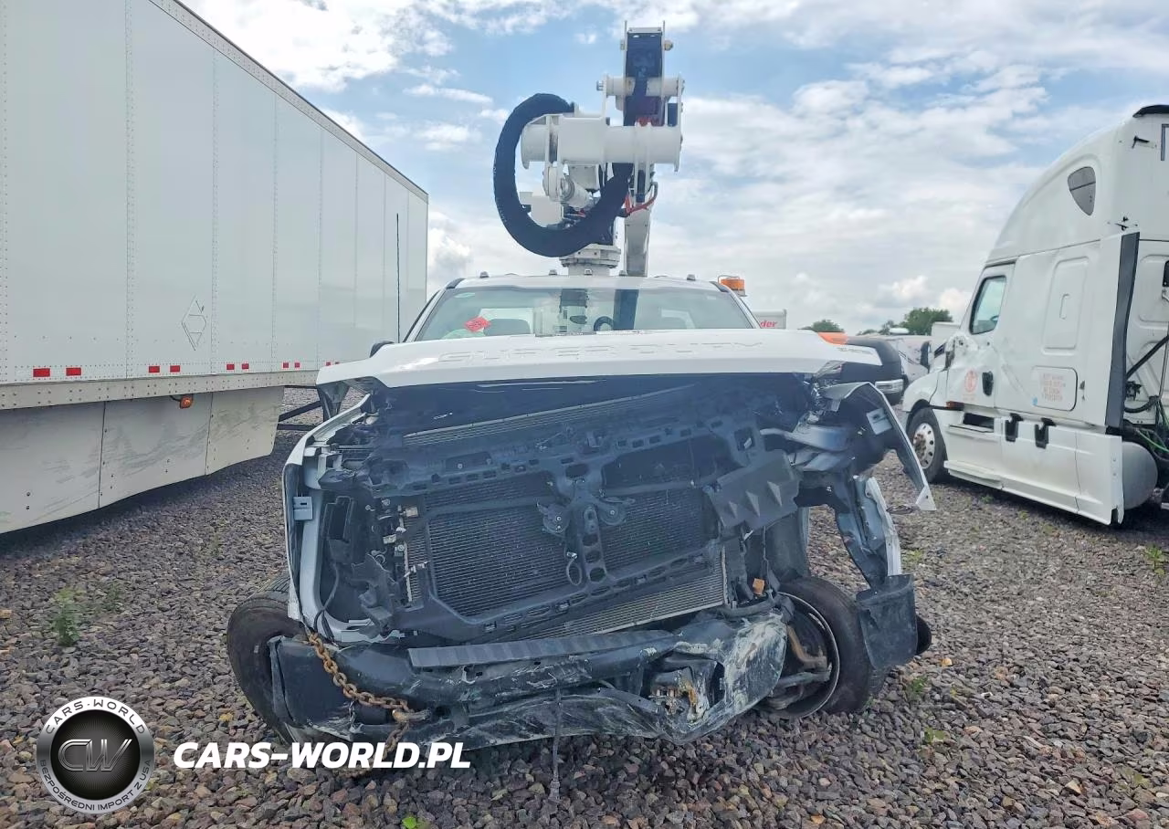 2023 Ford F550 Super Duty Bucket Truck VIN:1FDUF5HT6PDA10011 - 5