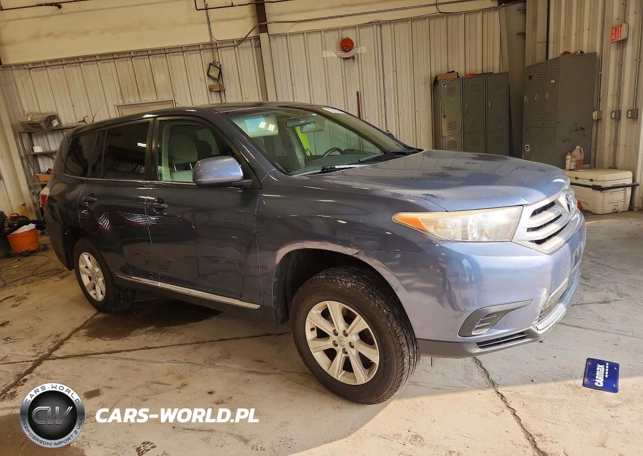 2013 Toyota Highlander Base VIN:5TDZA3EH6DS044124 - 4