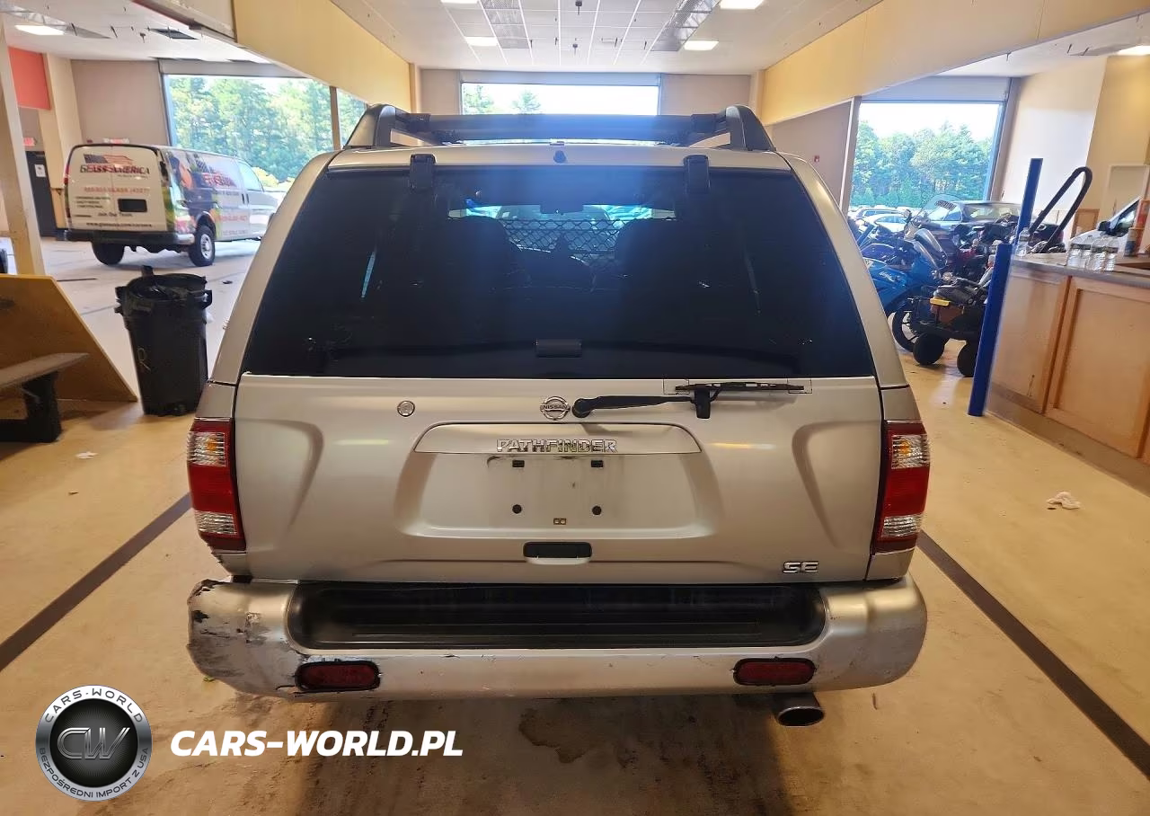 2002 Niss Pathfinder VIN:JN8DR09Y82W738889 - 6