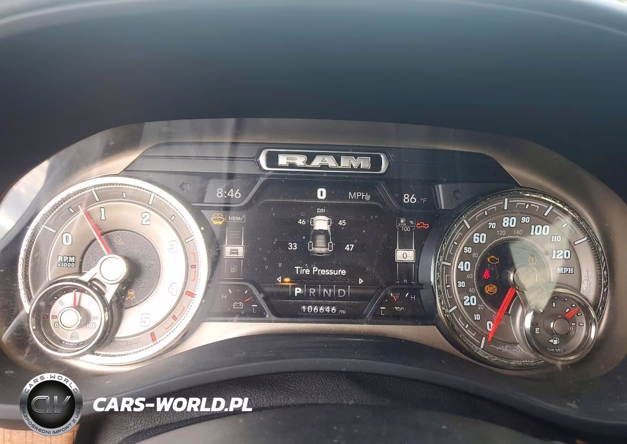 2019 Ram 2500 Longhorn VIN:3C6UR5GL5KG727855 - 9