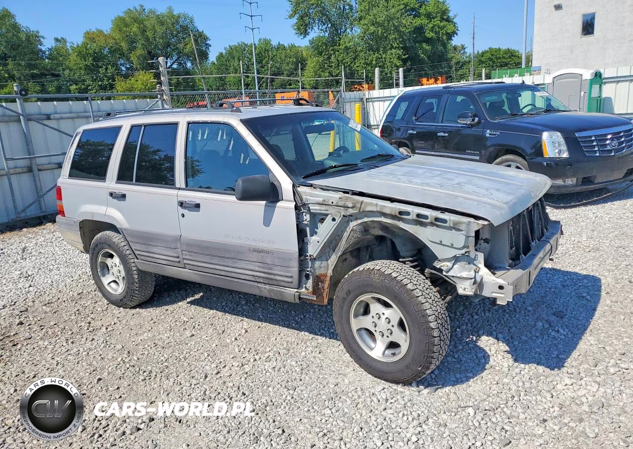 1996 Jeep Grand Cherokee Laredo VIN:1J4GZ58S2TC327133 - 4