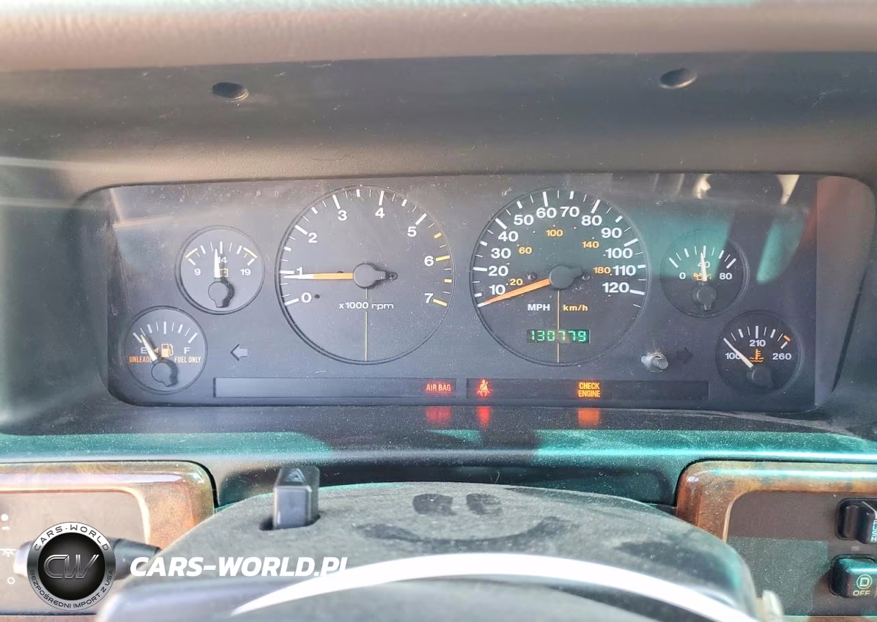 1996 Jeep Grand Cherokee Laredo VIN:1J4GZ58S2TC327133 - 9