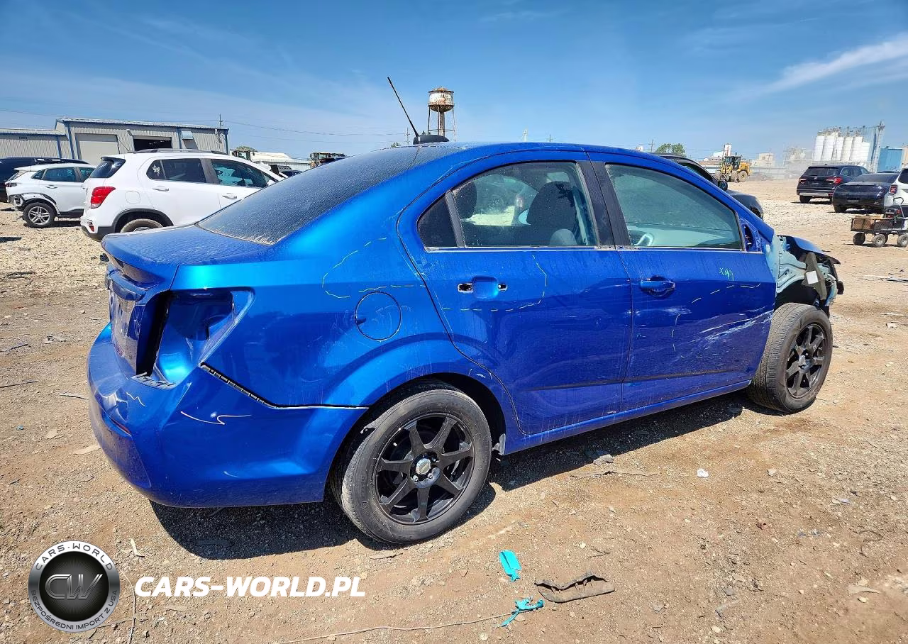 2018 Chevrolet Sonic Lt VIN:1G1JD5SH8J4118650 - 3