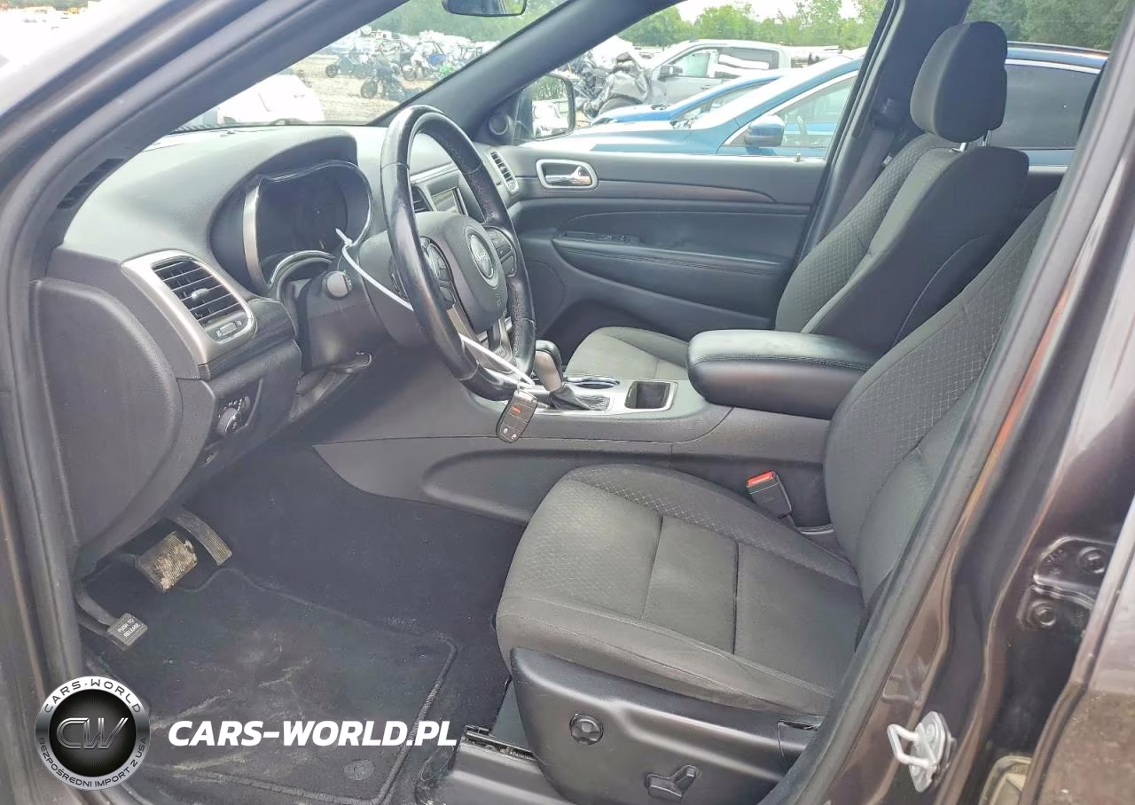 2019 Jeep Grand Cherokee Laredo VIN:1C4RJFAG5KC853823 - 7